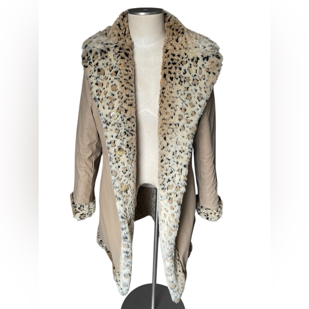 Y2K Leopard Print Faux Fur Coat - Picture 6 of 10